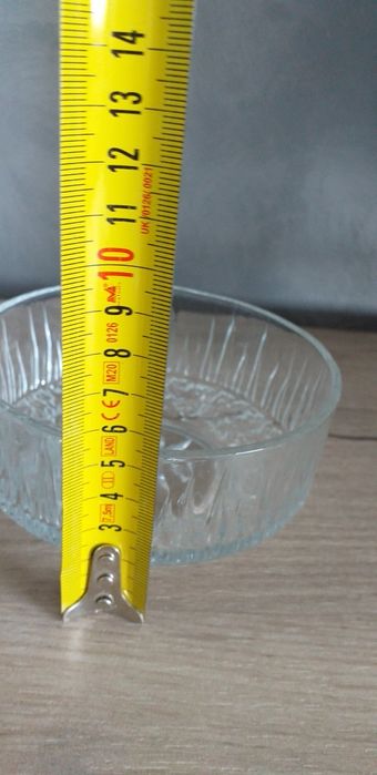 Set 2 boluri din sticlă groasă