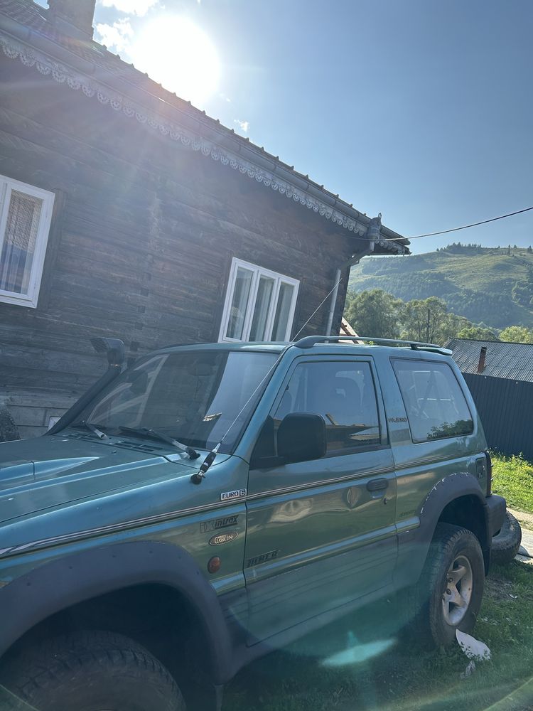 Vand Mitsubishi Pajero