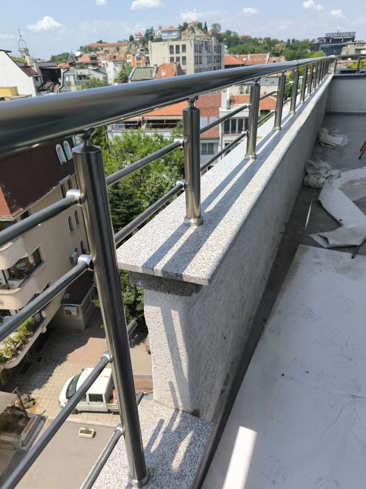 Алуминиеви парапети