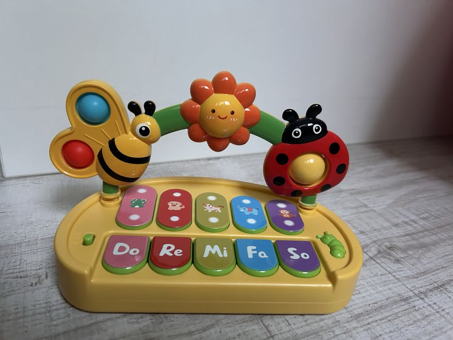 Lot jucarii bebe 6-18 luni