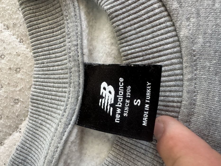 New Balance Life in Balance Sweatshirt - Grey
