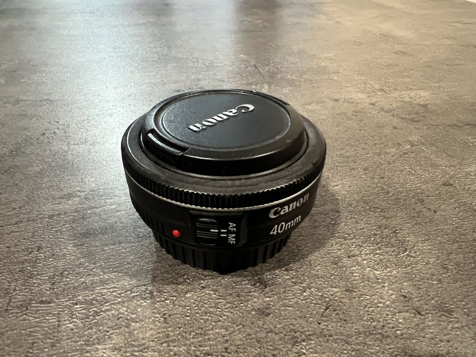 Canon 60D + Sigma 17-50mm f/2.8 + Canon 40mm f/2.8 + Nissin Di600
