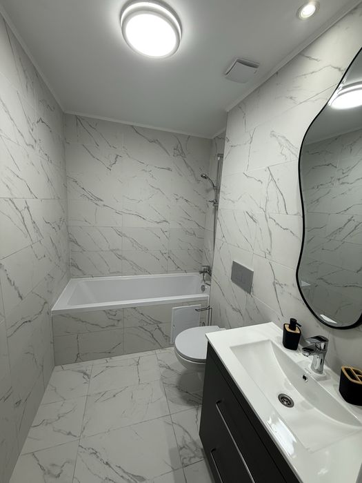 Apartament 3 camere Cosmopolis- prima inchiriere- parcare- proprietar