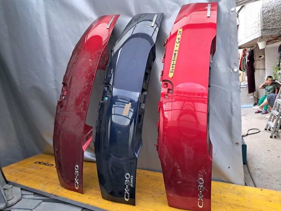 Лайсна панел задна врата  Mazda CX30