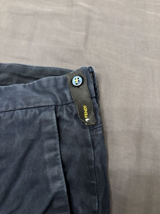 Pantaloni Fendi stare impecabla