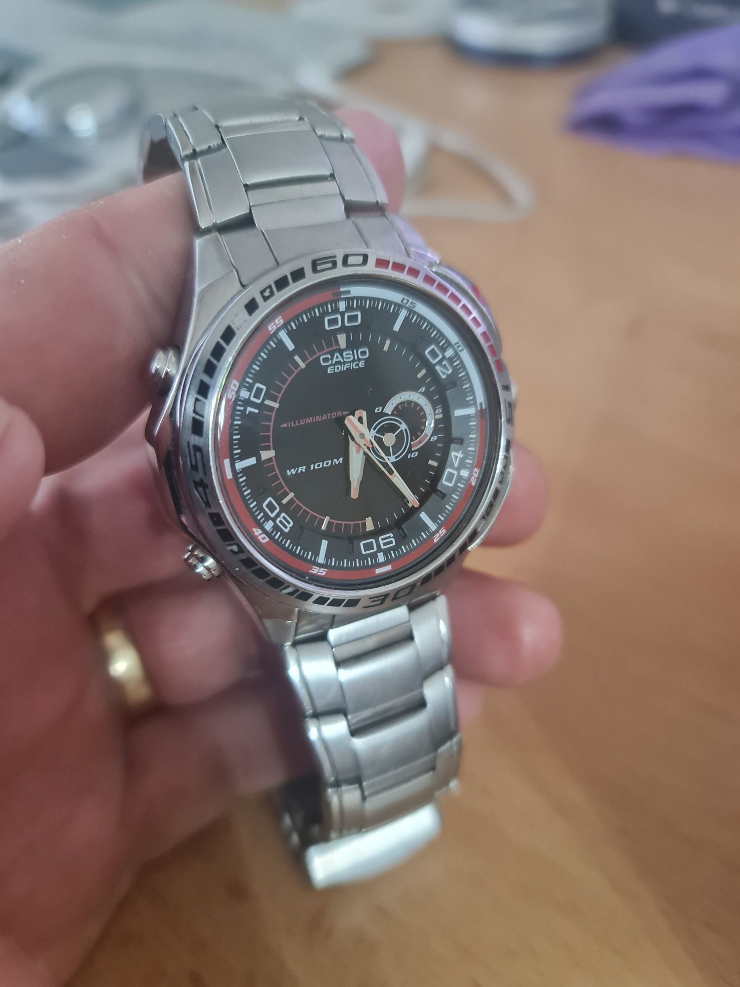 Casio edifice часовник