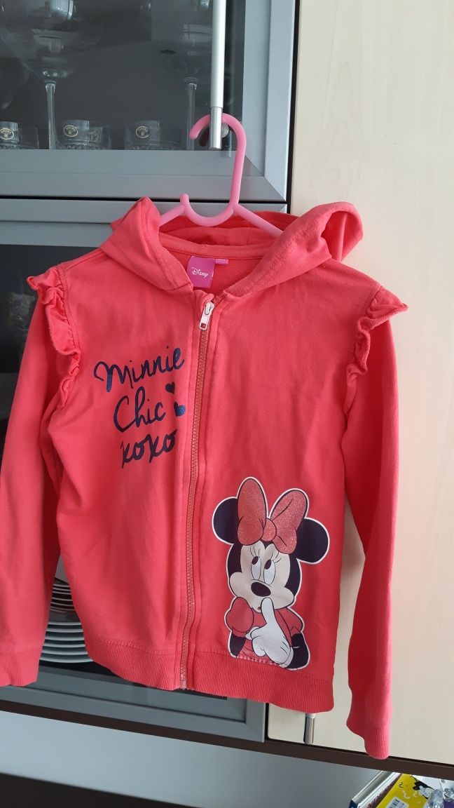 Hanorac Disney cu Minnie Mouse.