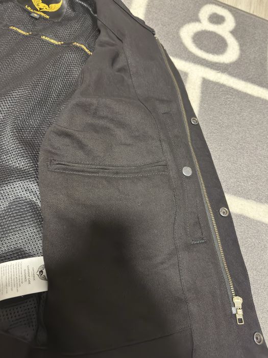 Vesta moto S Leatherick