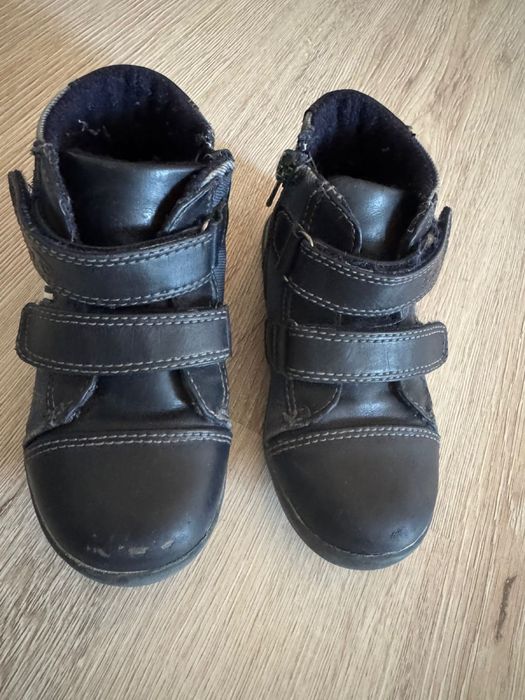 Обувь для мальчика 27 размер 1000тг всего