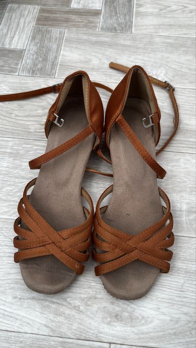 Детские туфли для бальных танцев. Размер 32