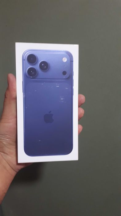 iphone 17 pro max 12/256 GB Deep Blue yangi ochilmagan!
