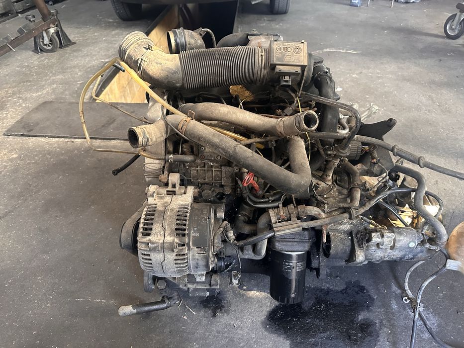 Напълно оборудван  1.9tdi 90 коня  golf 3 passat 3