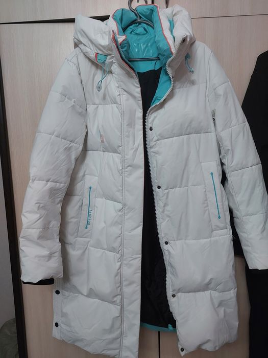 Пуховик на девочку размер 40-42, ростовка 156-164