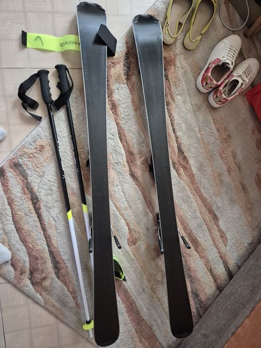 Детски ски комплект Head с автомати и щеки