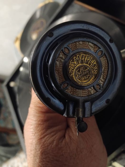 Superb patefon, gramofon PRISMAPHONE GOLDRING, fabricat în anul 1923.
