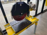 Отрезни маси под НАЕМ с Разчен диаметър от 230 до 650 от Рентекс