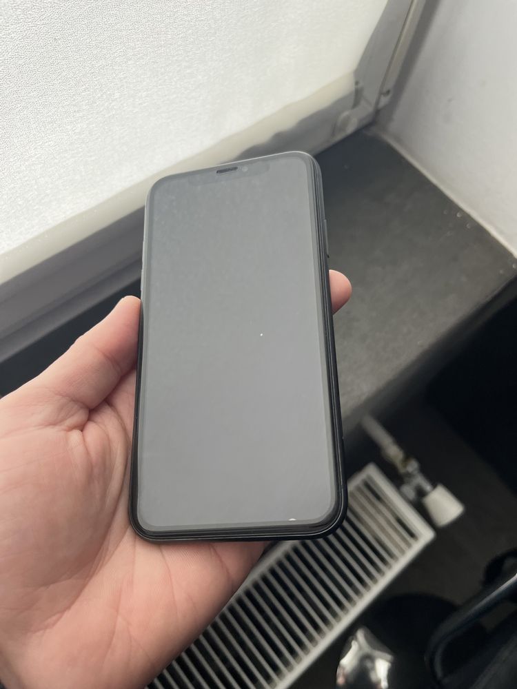 Iphone 11 - 128 gb - Black - Neverlocked