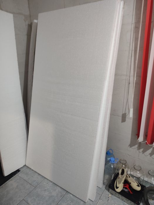 Продам пенопласт 4-штуки