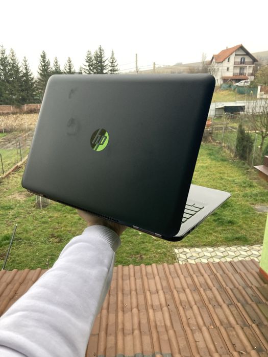 HP Pavilion - 15-bc415nq