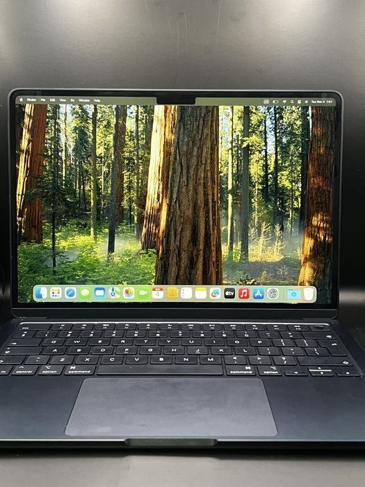 MacBook Air M4 (2025) – Midnight 512GB