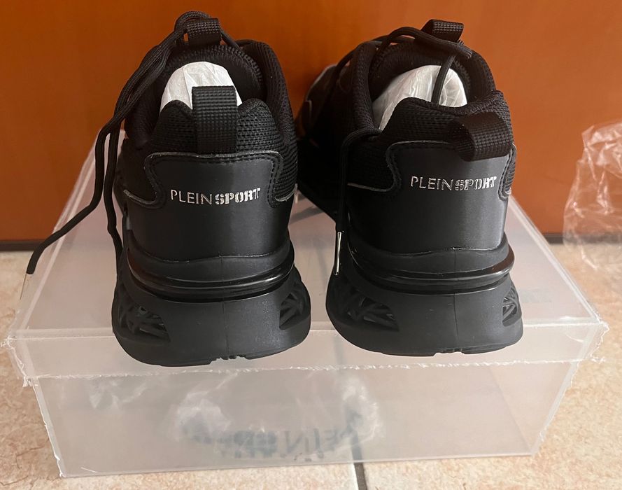 Plein sport маратонки номер 40 unisex