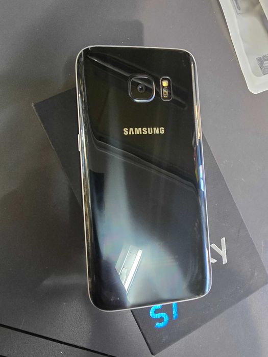 Samsung Galaxy S7 - Black - RAM 4GB / 64GB