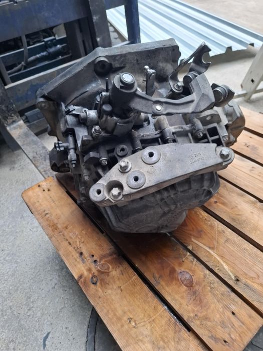 Скоростна кутия Опел Зафира Б