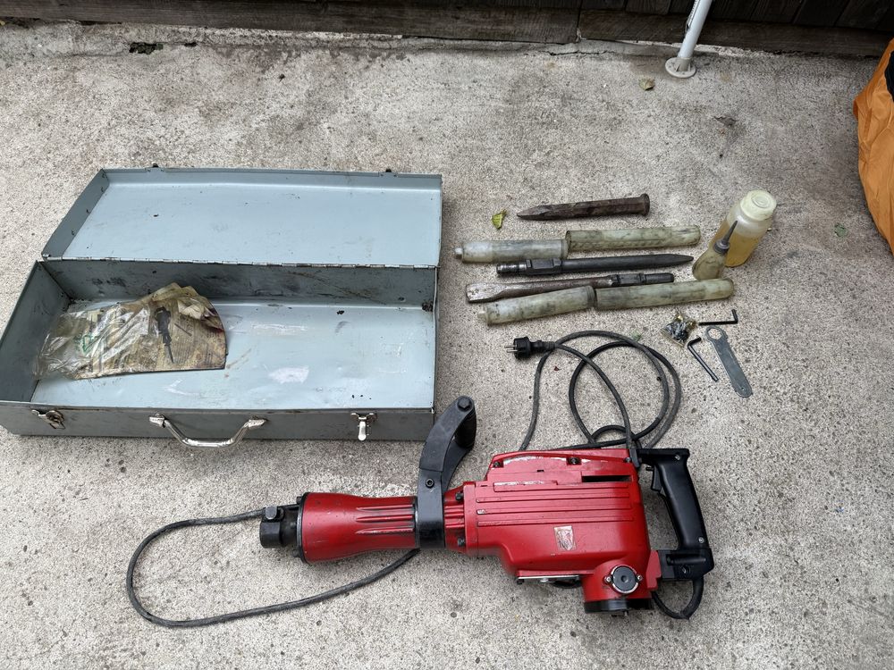 Ciocan demolator