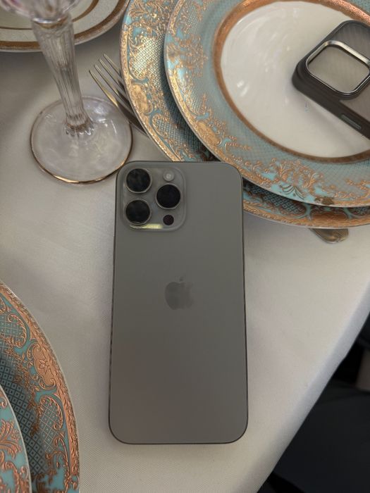 iPhone 16 Pro Max Desert