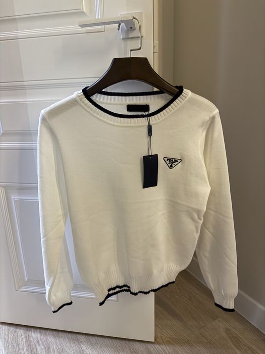 Prada белая кофта женская