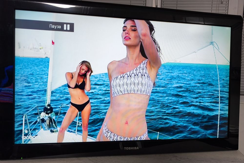 Телевизор Тошиба 32 инча