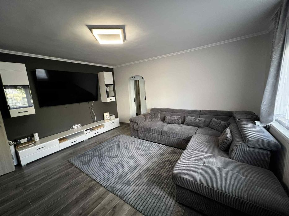 Vand apartament 2 camere