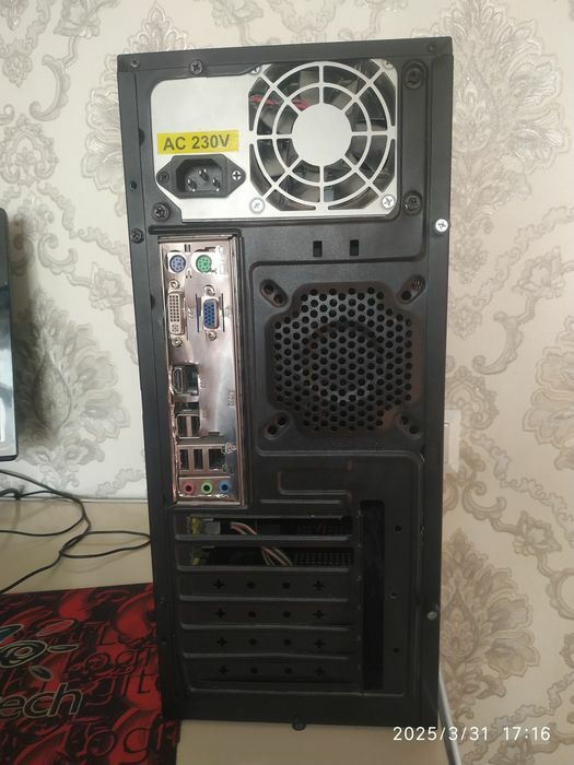 Arzon sifatli kompyuter