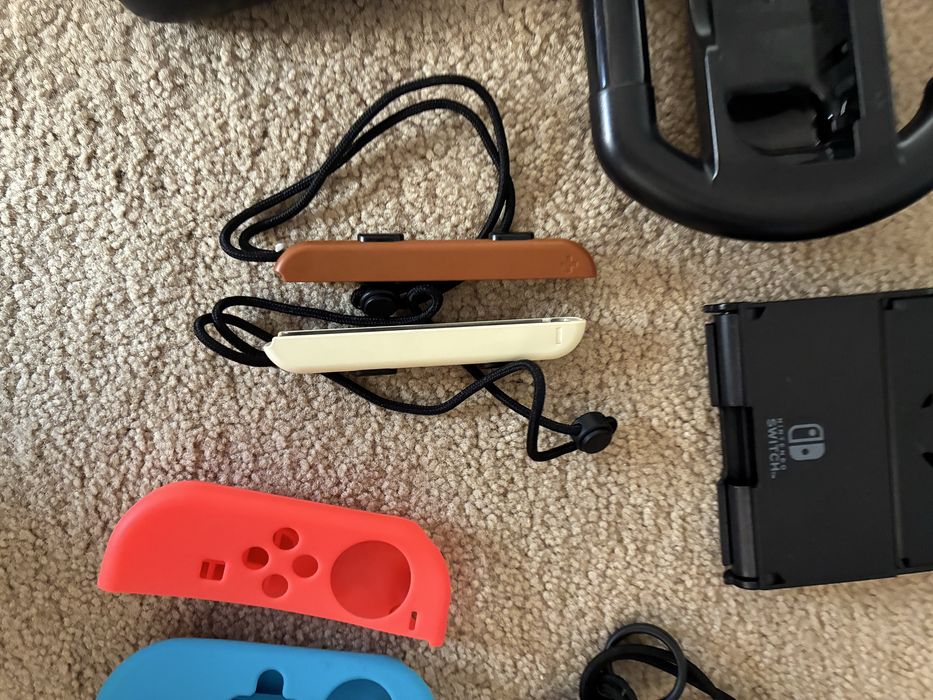 Nintendo switch editie speciala (TOTUL INCLUS IN PRET)