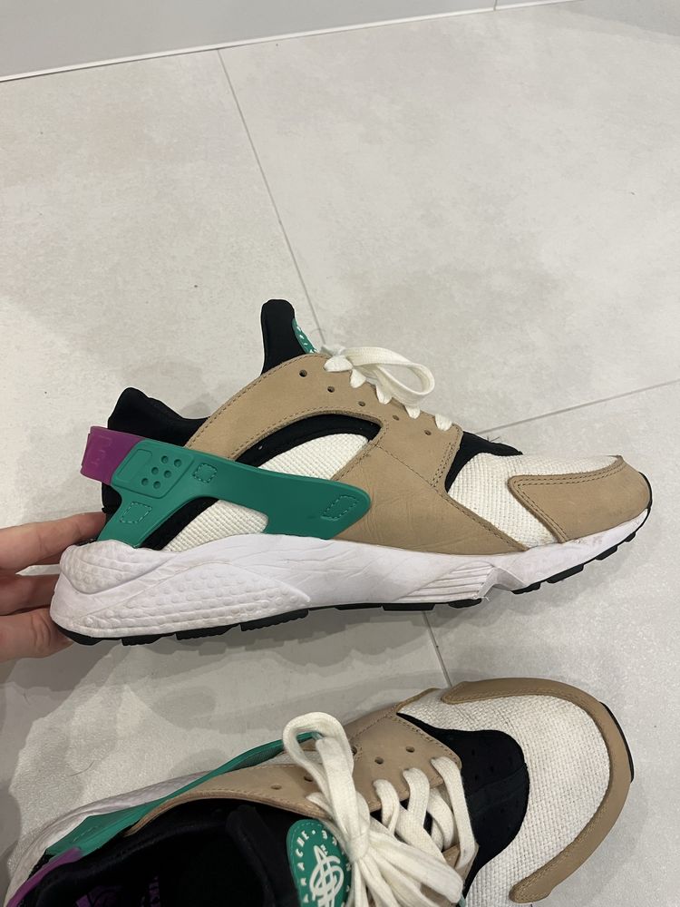 Маркови мъжки кецове - Nike, Asics