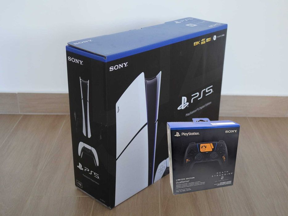 PS5 Slim Digital 1TB – ca nou, 2 manete, factură/garantie Altex