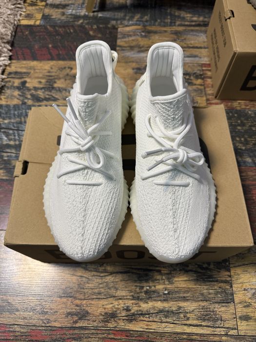 Adidasi yeezy 350