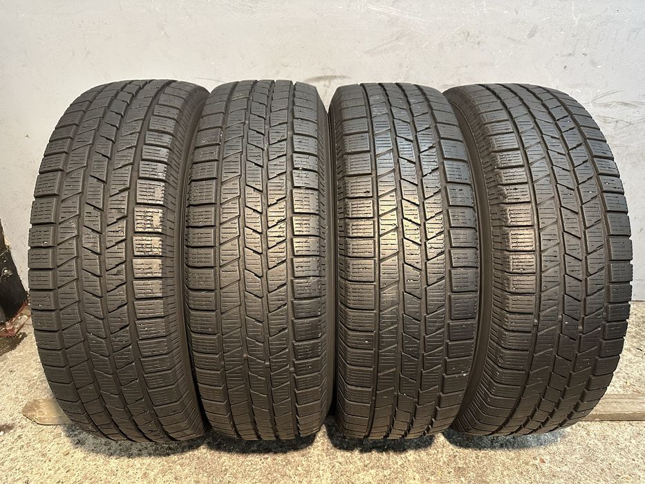 Гуми 215/70/16 PIRELLI Scorpion Winter