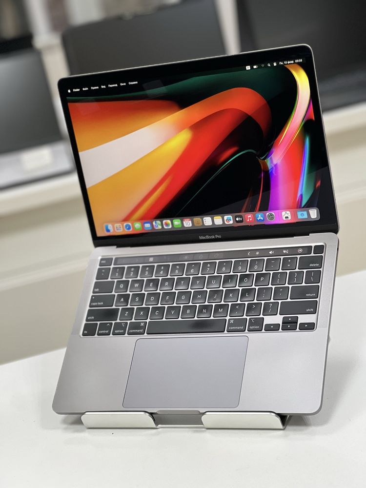 MacBook PRO 2020 | Touchbar | Intel Core i5 | ОЗУ 8Gb | SSD 256Gb