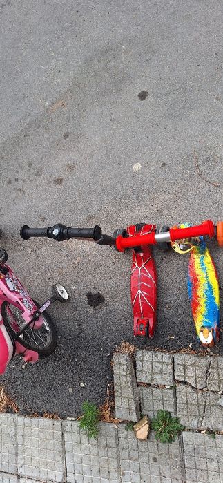 Детски скутериии