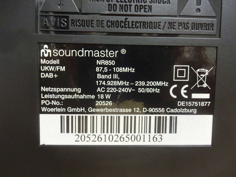 Radio FM, DAB, CD, MP3, USB, AUX, Bluetooth, Ceas