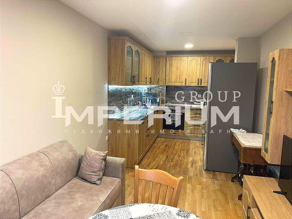 Тристаен апартамент с ГАРАЖ под наем в района на Цветен квартал, гр.