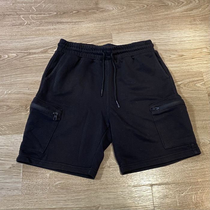 Pantalonu scurti House, marime S