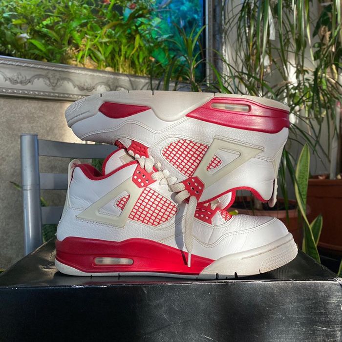 Jordan 4 alternate( nu yeezu nu dunk)