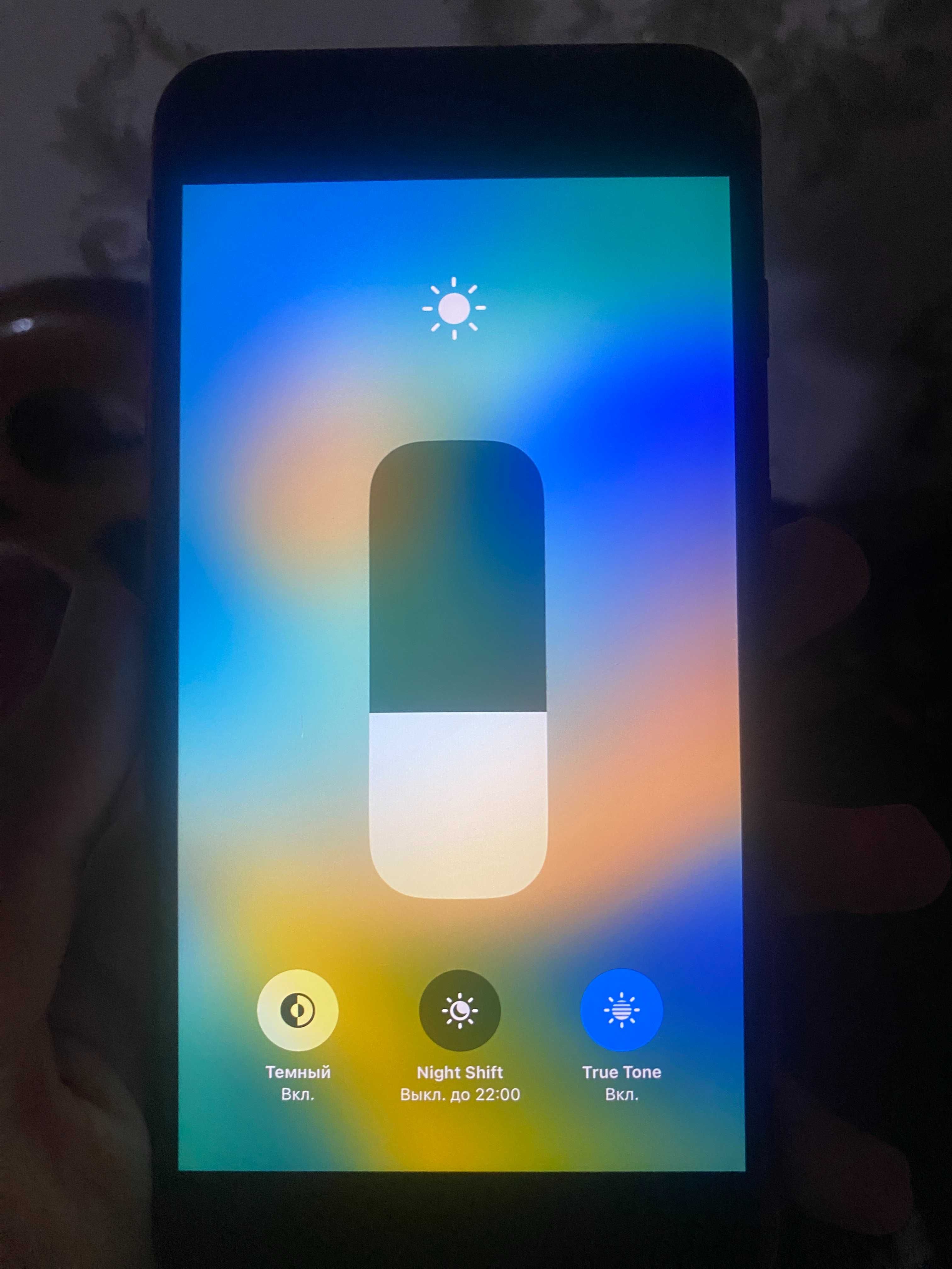 Apple iPhone 8+ 64GB RED 76%