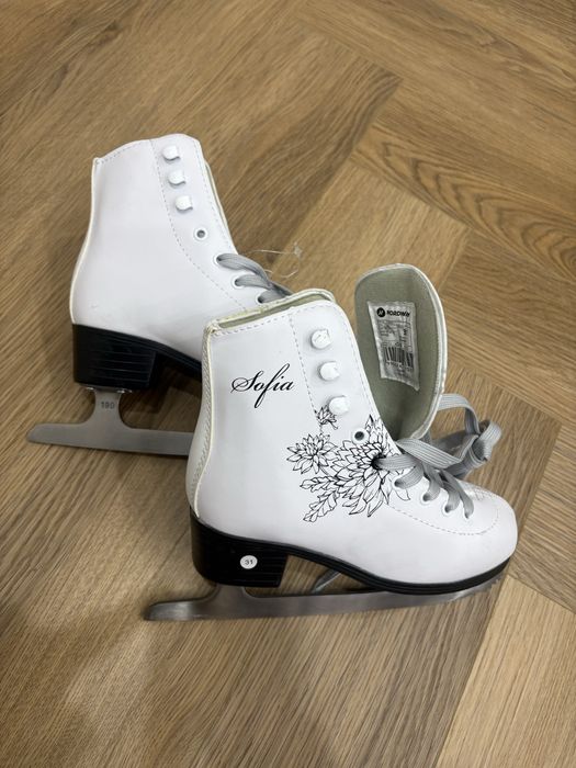 Коньки детские, новые, женские