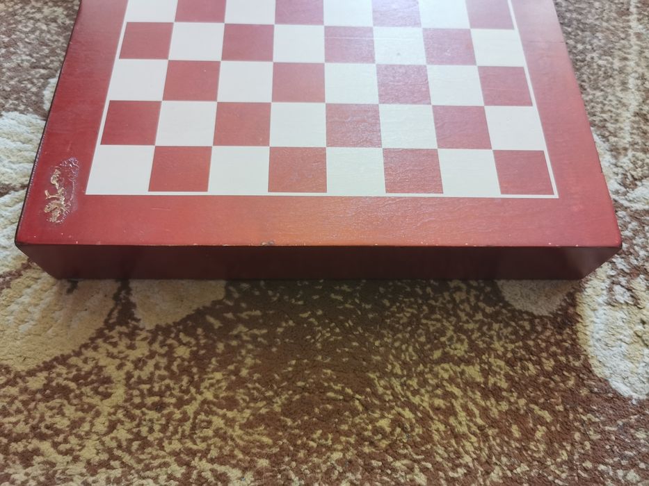 Дървен шах 33х33см