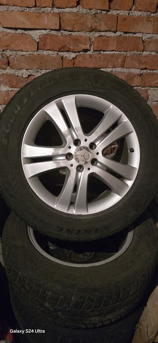255/55 R18 от Мерцедес