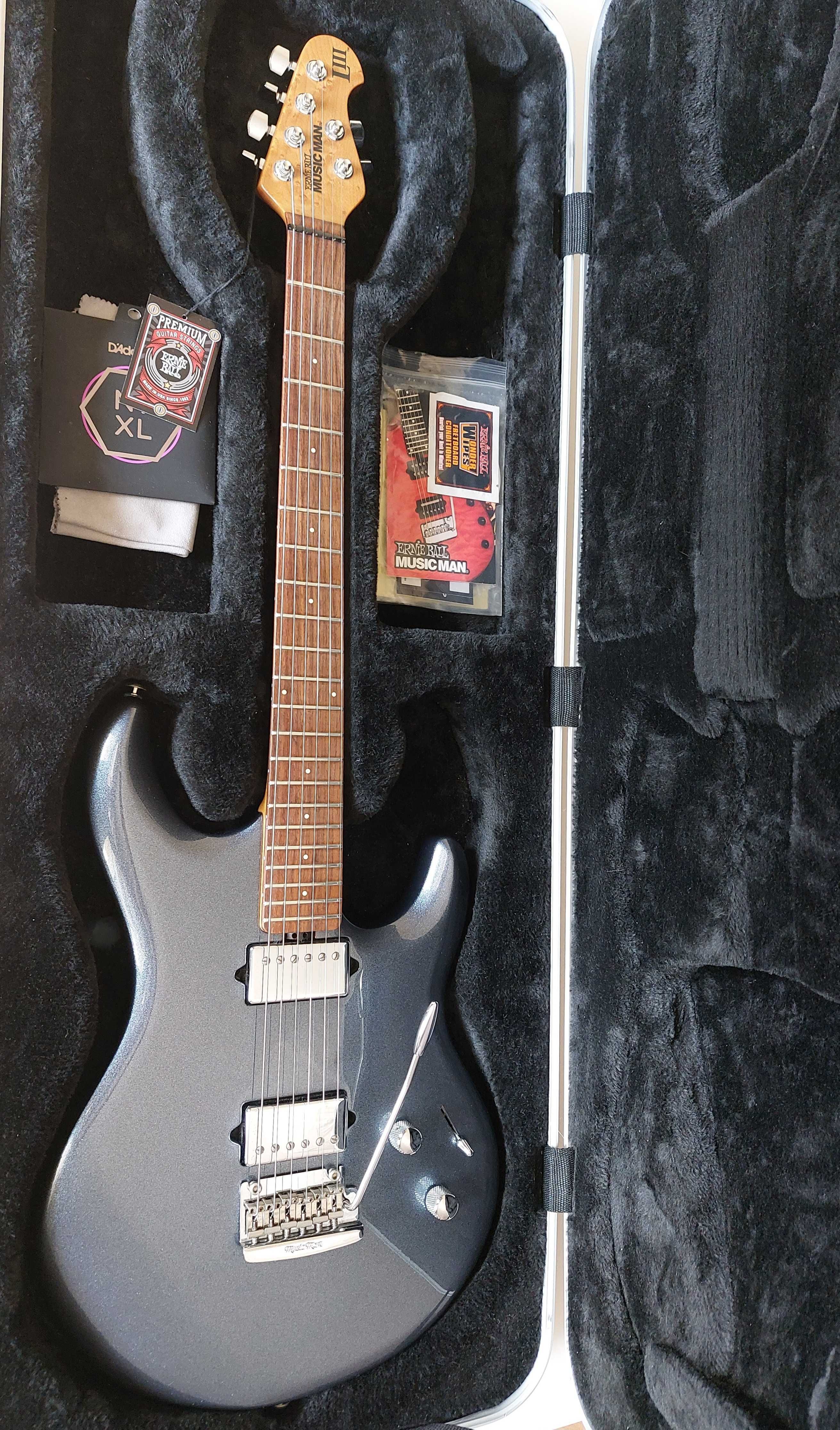Musicman Luke 3 Bodhi blue
