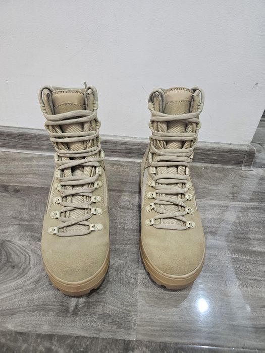 Bocanci militari Meidl nr 37, dimensiune talpic  24,5 cm.